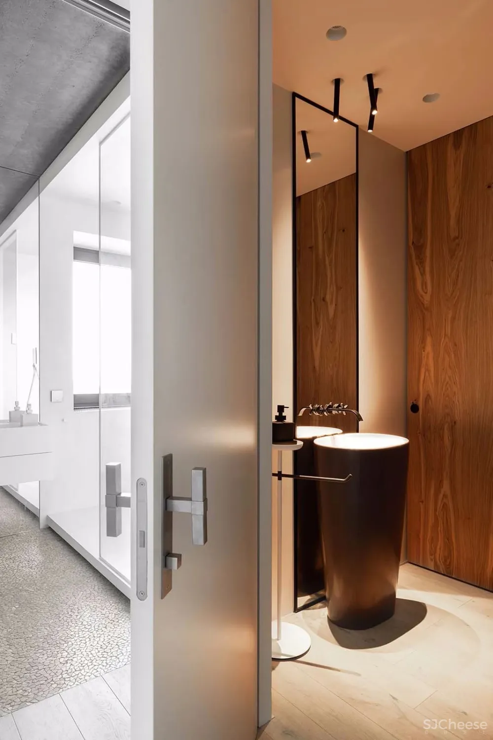 78㎡的单身简约公寓，竟只用2扇门搞定空间布局？