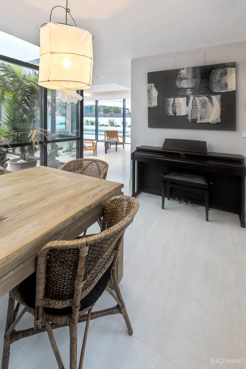 只有这座白色海滨别墅,才配得上加的斯这片海