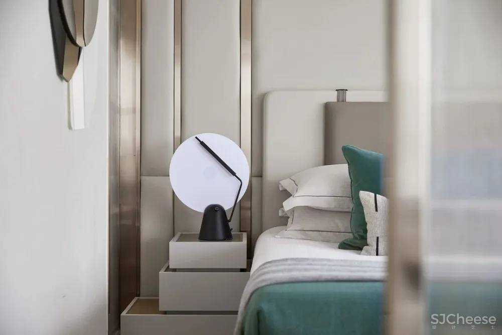 UMA伍玛 X 保利合集 观照内心,谛视生活!