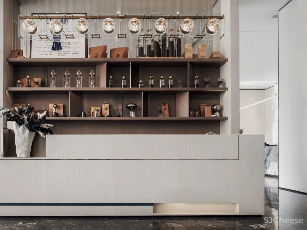 光影下的自然之舞，别具一格的清丽灵动！