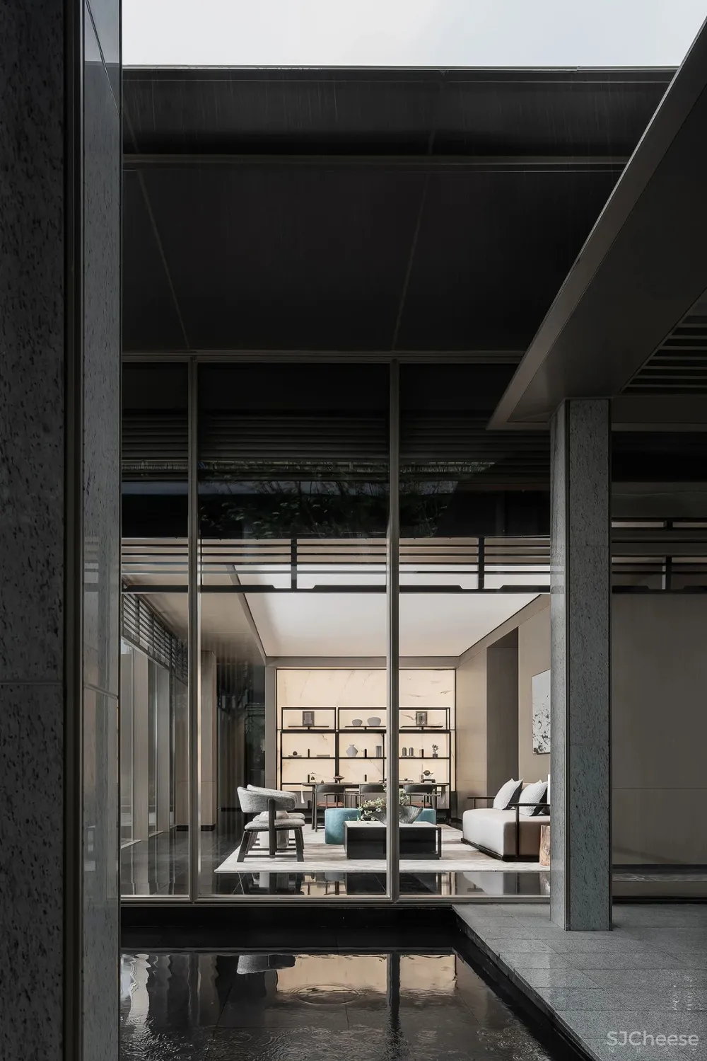 HWCD新作：不与岁月相争，静谧的世界！