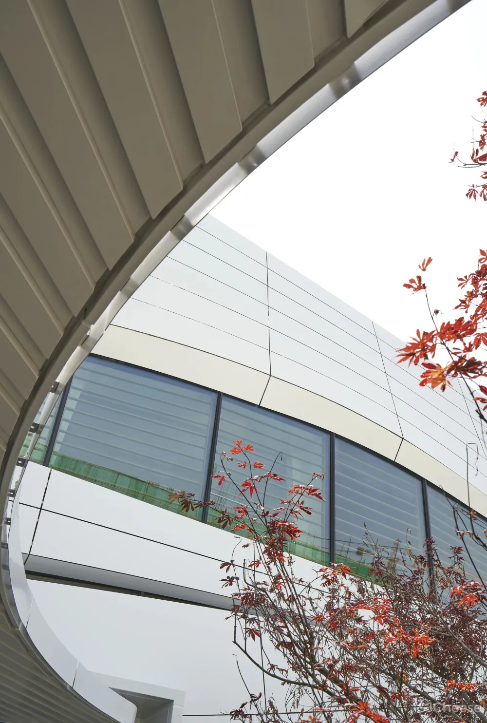 邂逅浪漫海岸，与这座售楼处一起乘风破浪丨斯库图拉