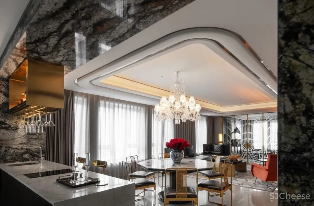 新作推荐 邱德光的年度力作：大都会1号