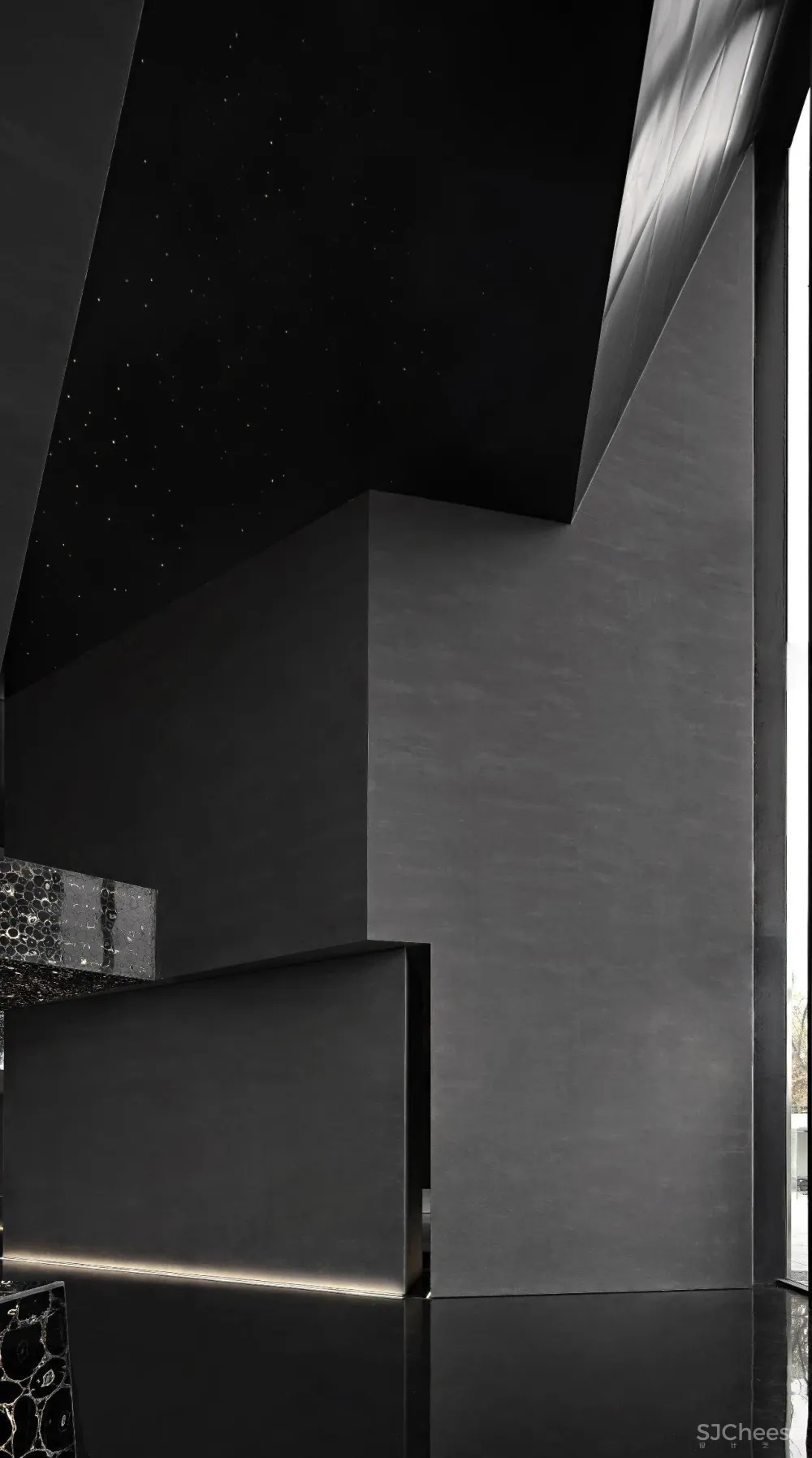 矩阵纵横新作丨一座沒有劇本的石頭城，蘇寧世茂璀璨雲著