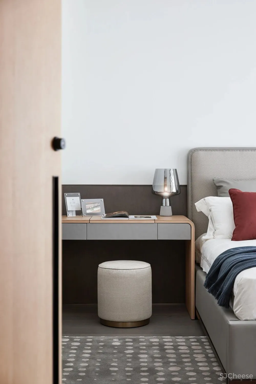 素朴文雅,塑造舒适奢享空间