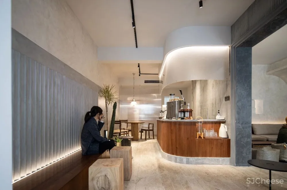 Pick - Comma：成都咖啡宇宙里的一组惊叹号