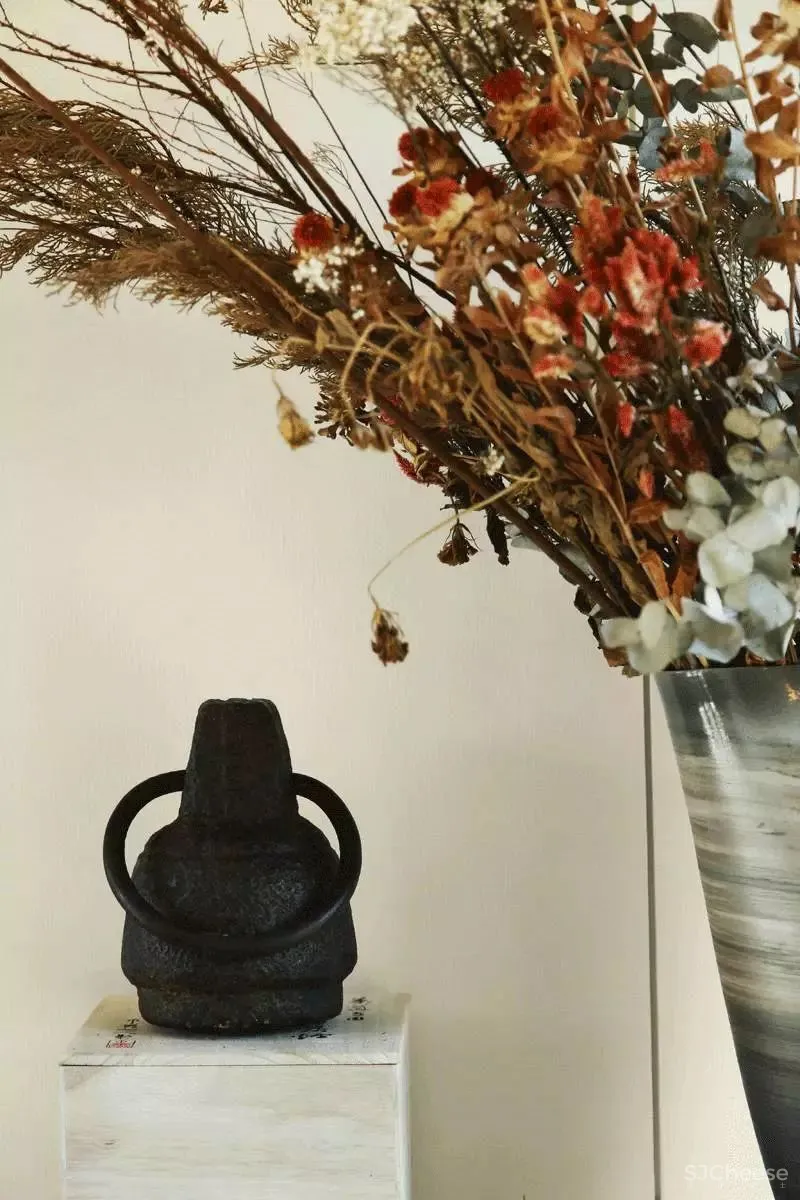 极简中式 · 越少 越高级