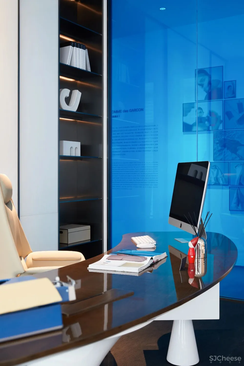 如墨设计|创意美学玩转空中Loft办公样板