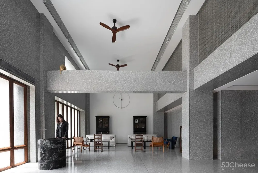 今古凤凰新作丨时间记忆,可容万物之所