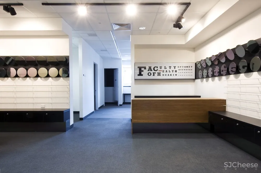 现代简约风的核心——点、线、面