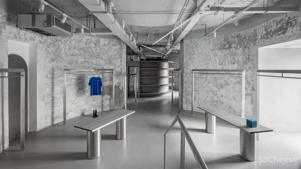 新作 水泥厂变身时尚打卡地 杭州 EvenBuyer买手店 蒋杰室内设计工作室