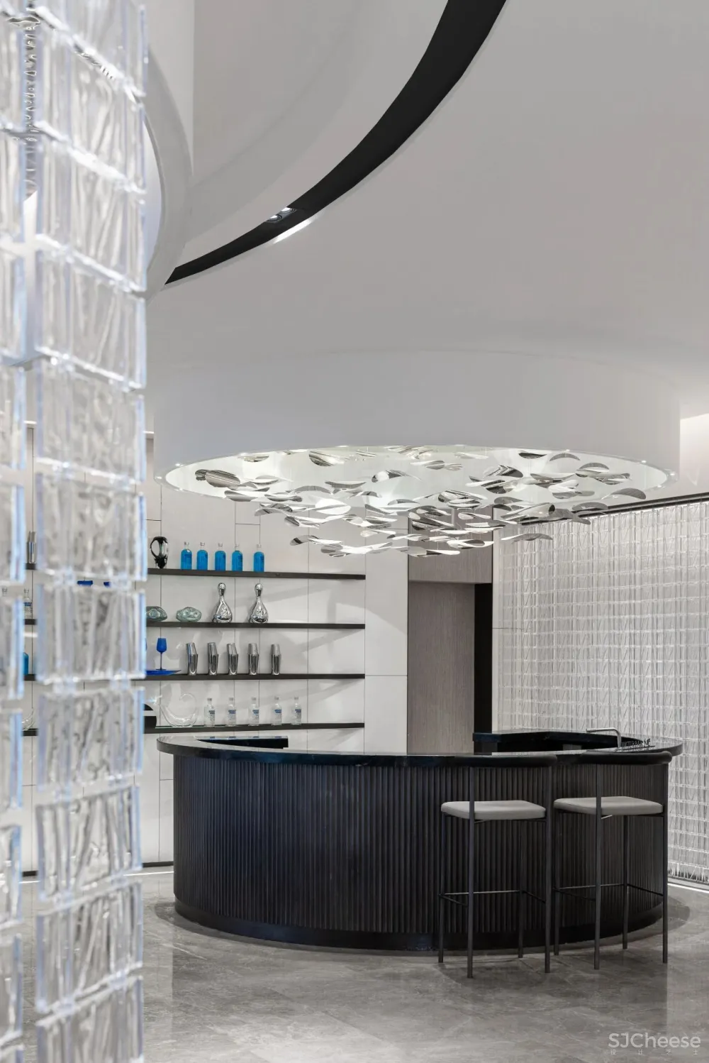 飞视新作 「 浩瀚空蒙 、轻盈通透」融创上海映红桥展示中心