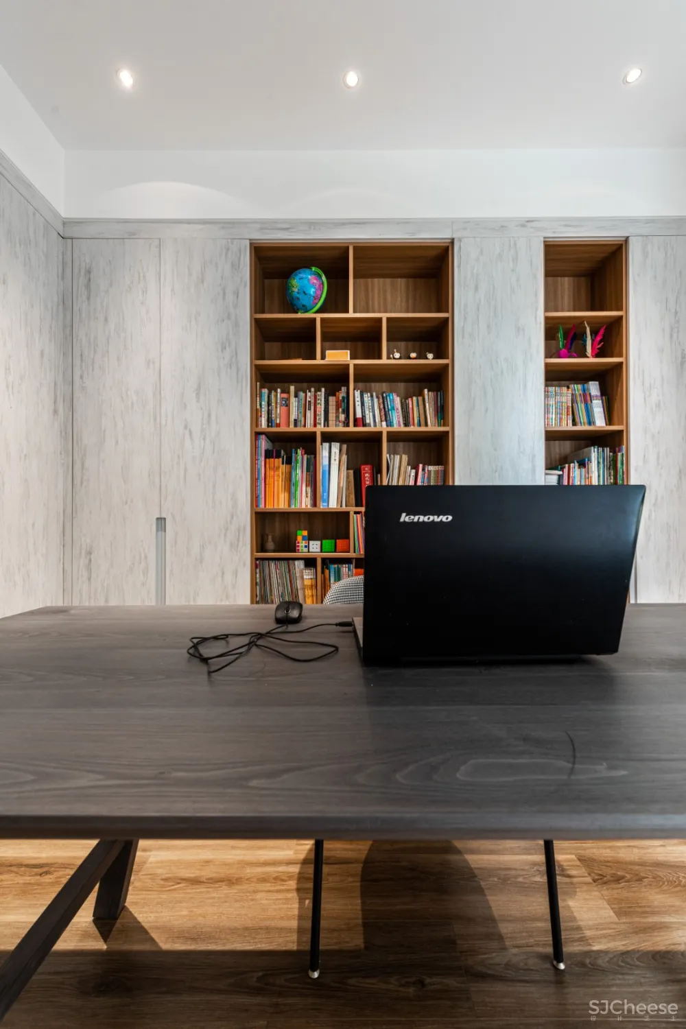 逸园雅居 · 现代住宅设计丨长空创作