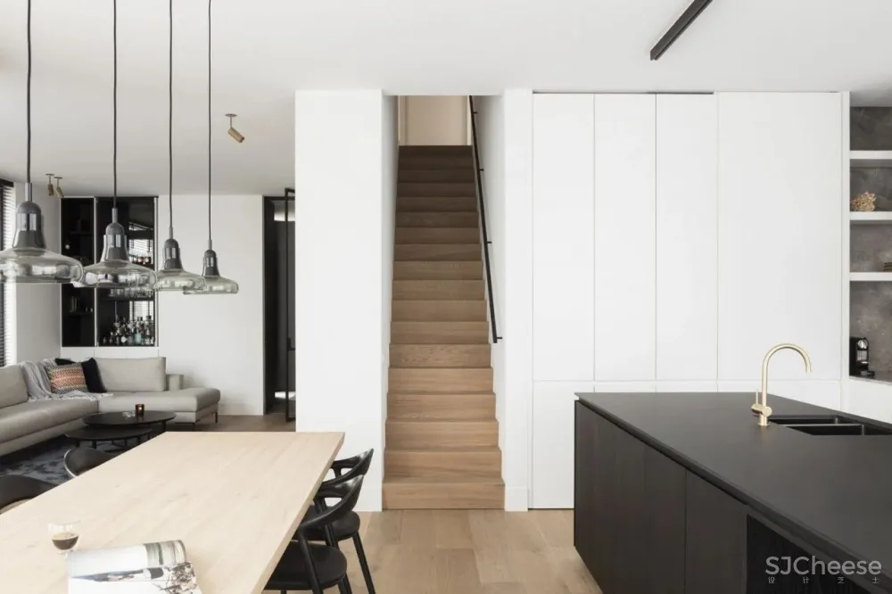 Mieke Van Herck 独特的设计品格