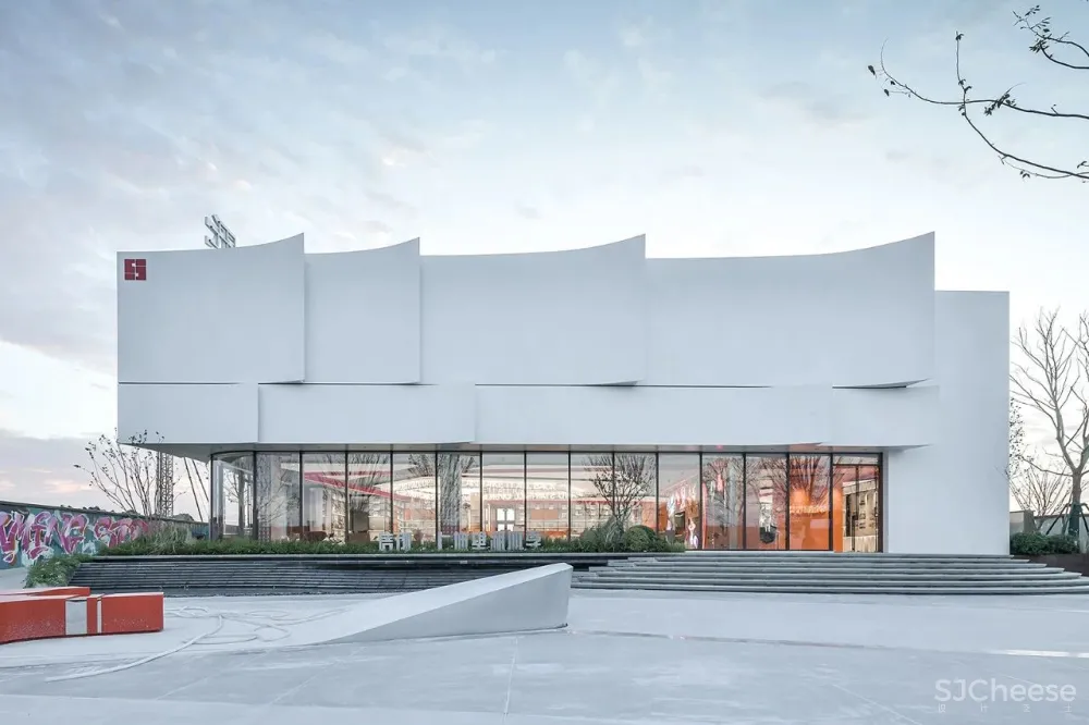 潮玩乌托邦，95后的潮趣梦想地带！