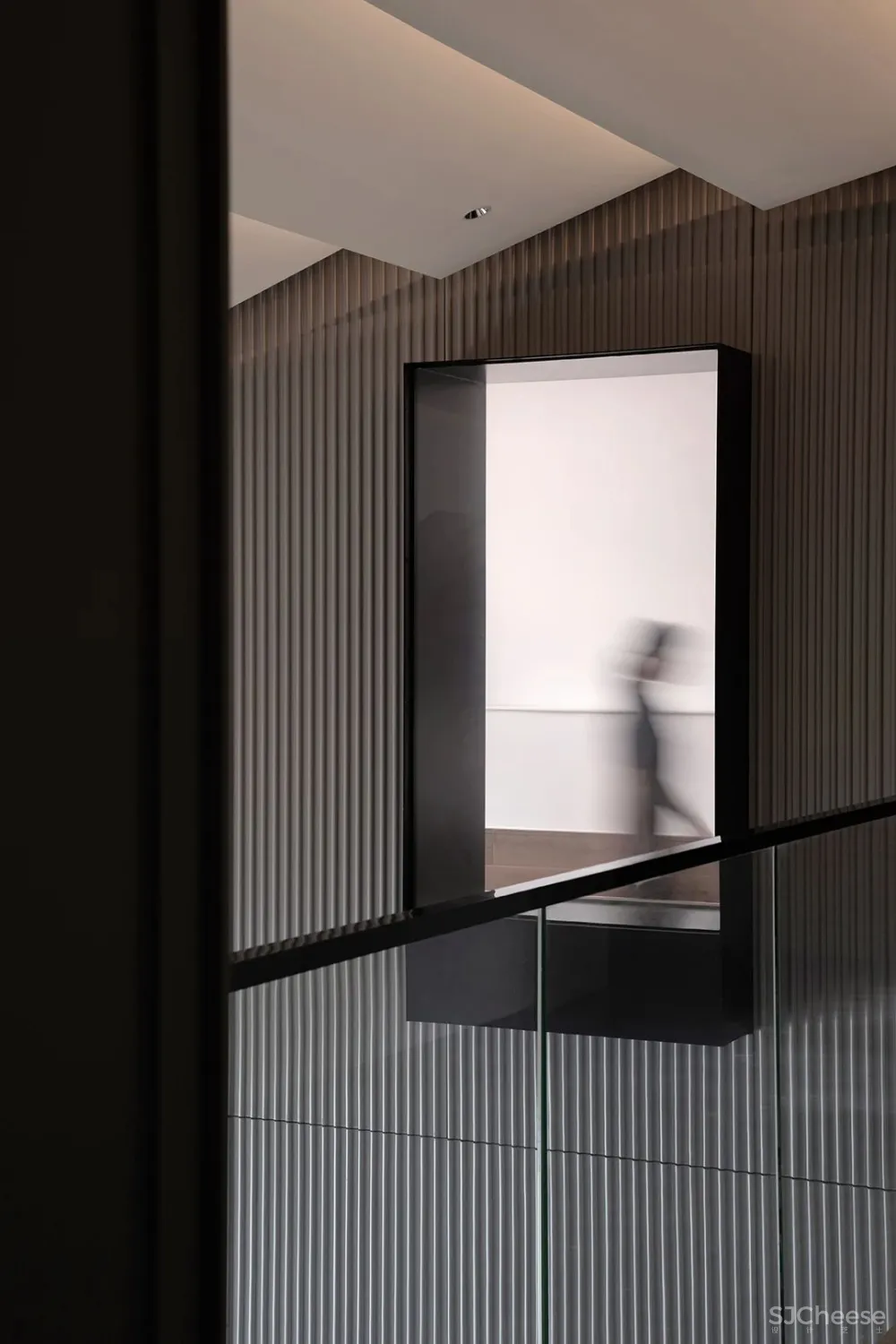 潘天云 600㎡ 奢华江景顶层复式,深邃于空,容纳万境!