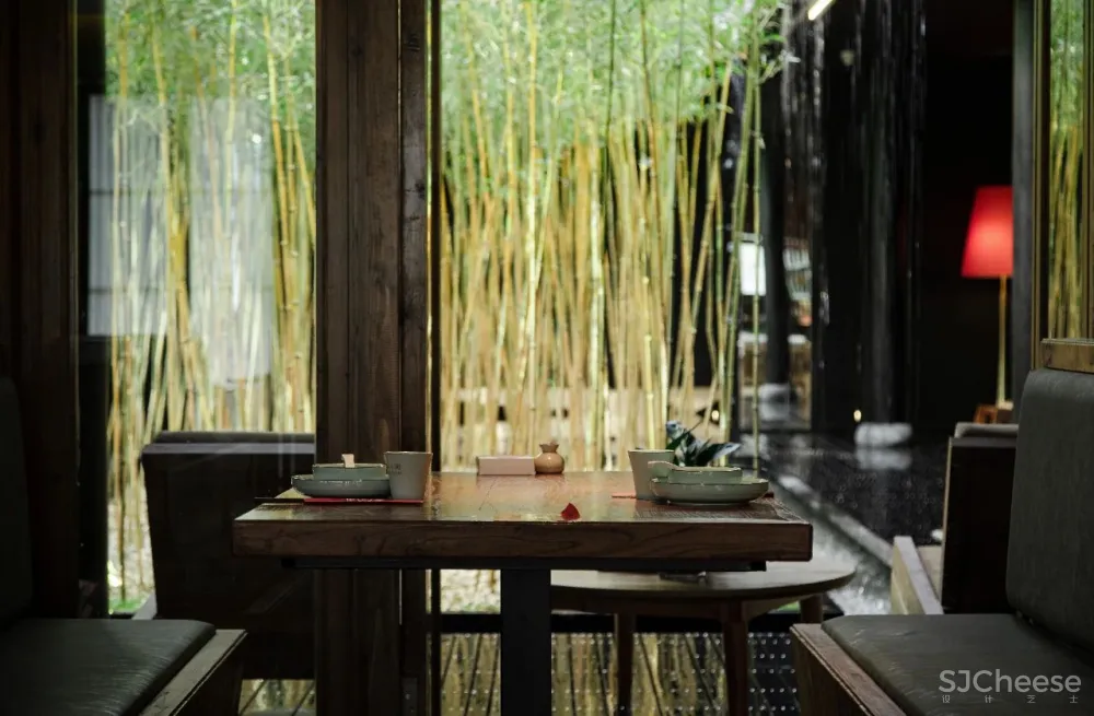 圣火设计 × 黄山愿景酒店 :墨瓦白墙的静谧之美