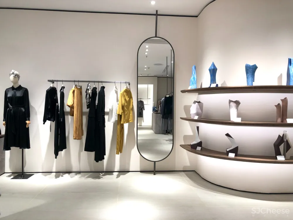 朗生案例 | AM襄阳武商店,天青色碰上烟雨灰,闹中取静的简约明快