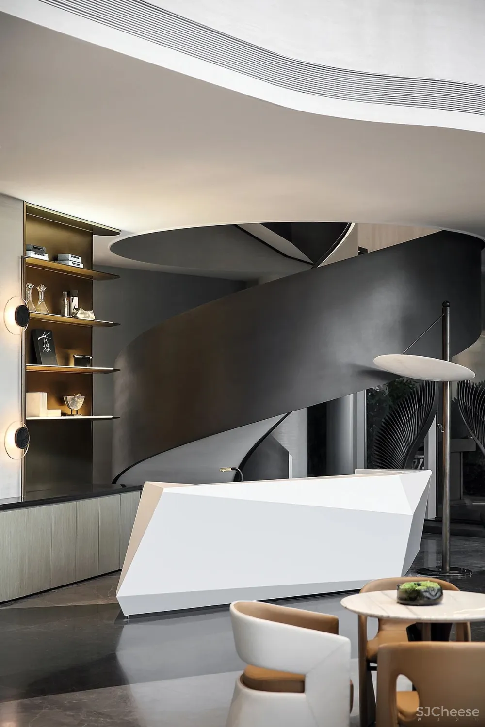 刚柔并济的“宇宙星辰”，感受黑白碰撞下的高级美！