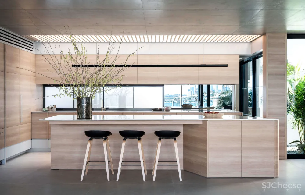 不落俗套的海景别墅,混凝土勾勒雕塑外观,太牛了!