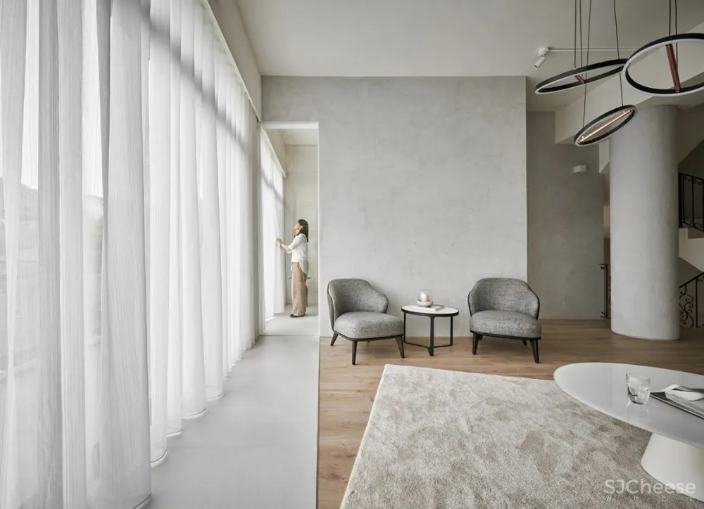 城市蜗居和郊区别墅你选哪个?网友:我要带泳池的!