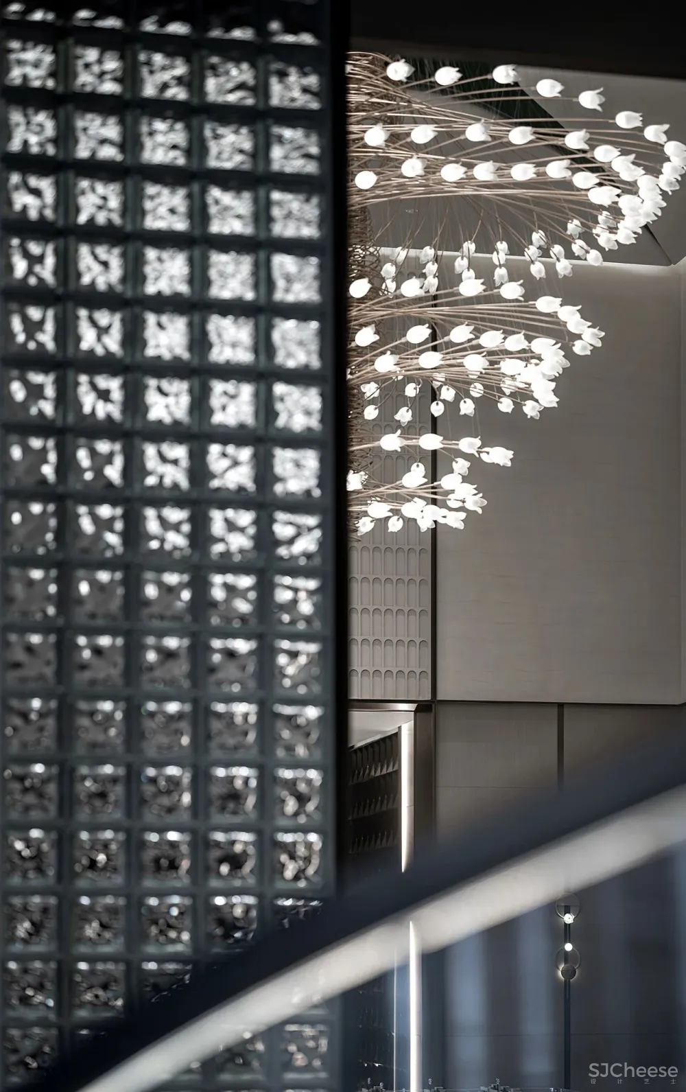 伍玛设计：翩然蝶羽，绽放生之美的灵动绝境！