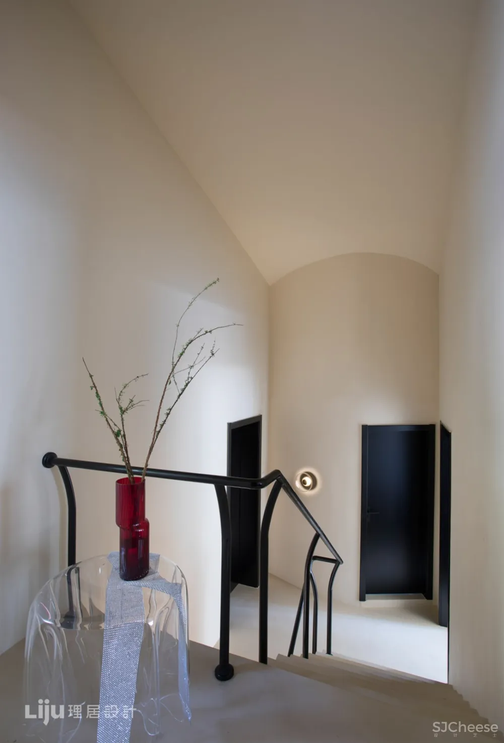 理居设计丨穿越山谷之旅,眼见不为实的反转世界