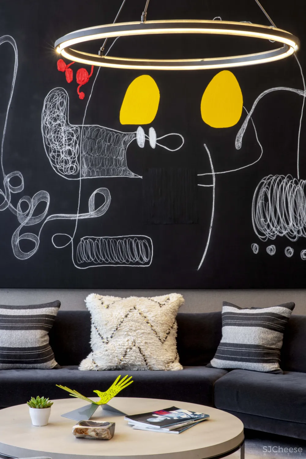 身价10亿美金Jay Z新办公室曝光,不拼颜值拼艺术品,有钱人的世界我不懂