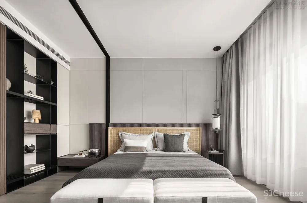 行迹的探索丨唐忠汉新作