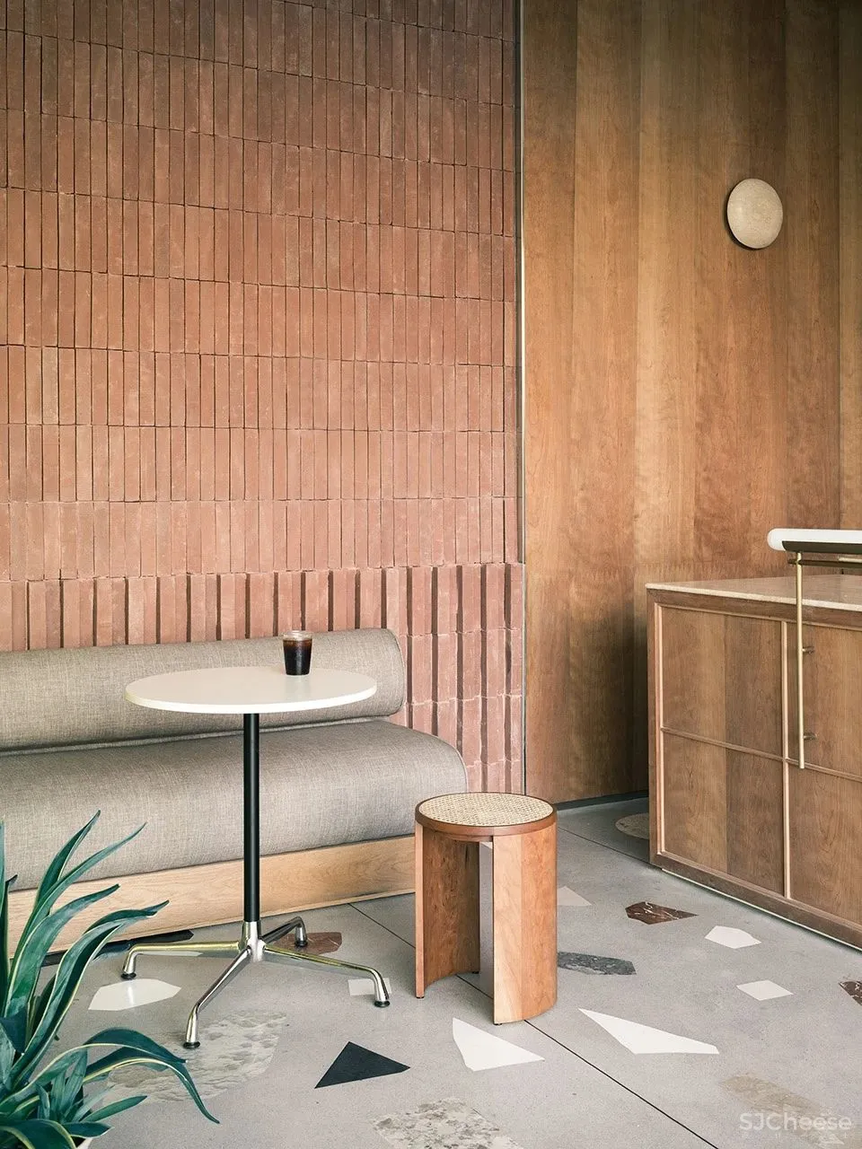 新作 创造多种元素之间的和谐 海宁 DSC买手店 Say Architects