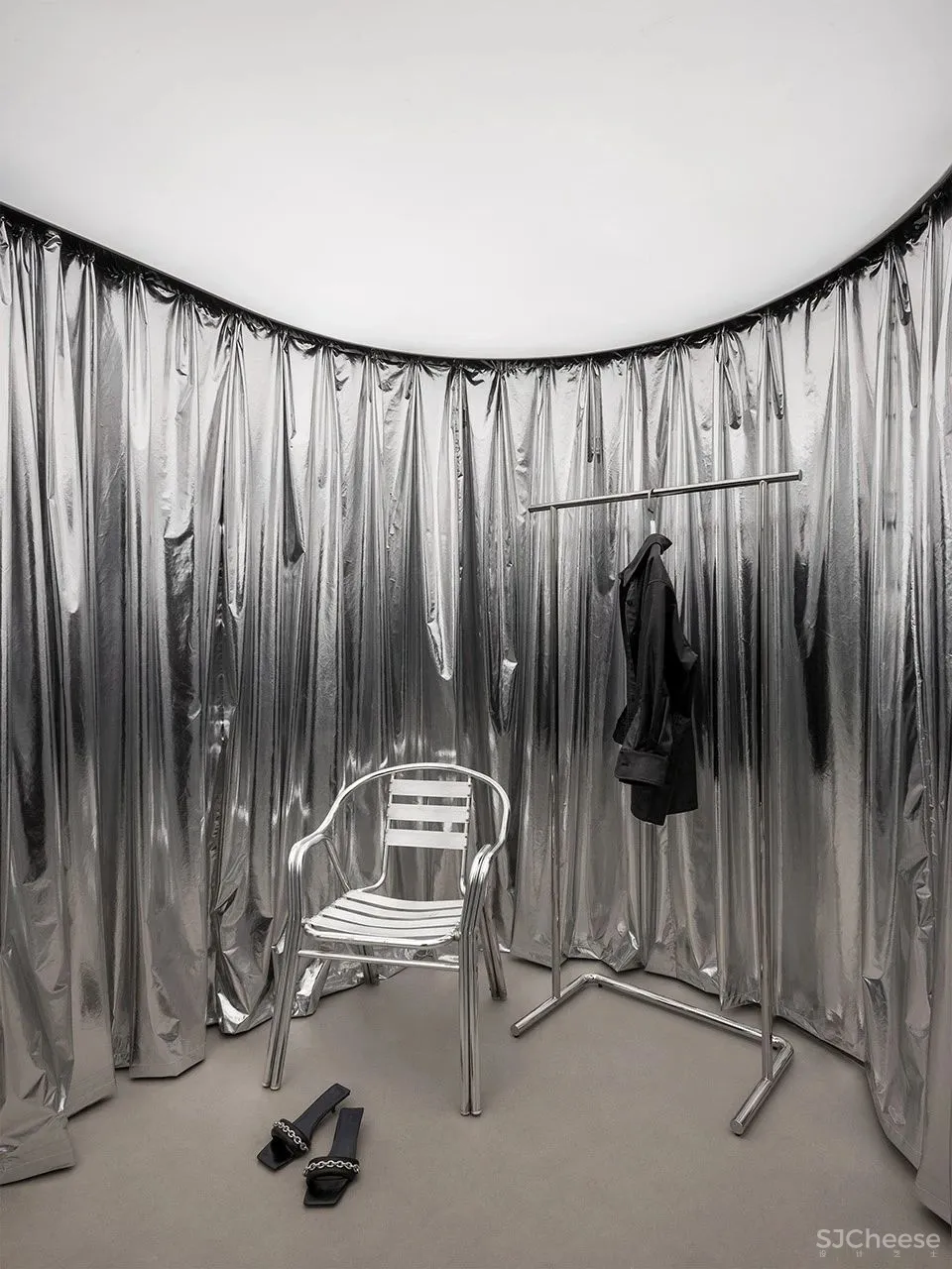 新作 水泥厂变身时尚打卡地 杭州 EvenBuyer买手店 蒋杰室内设计工作室