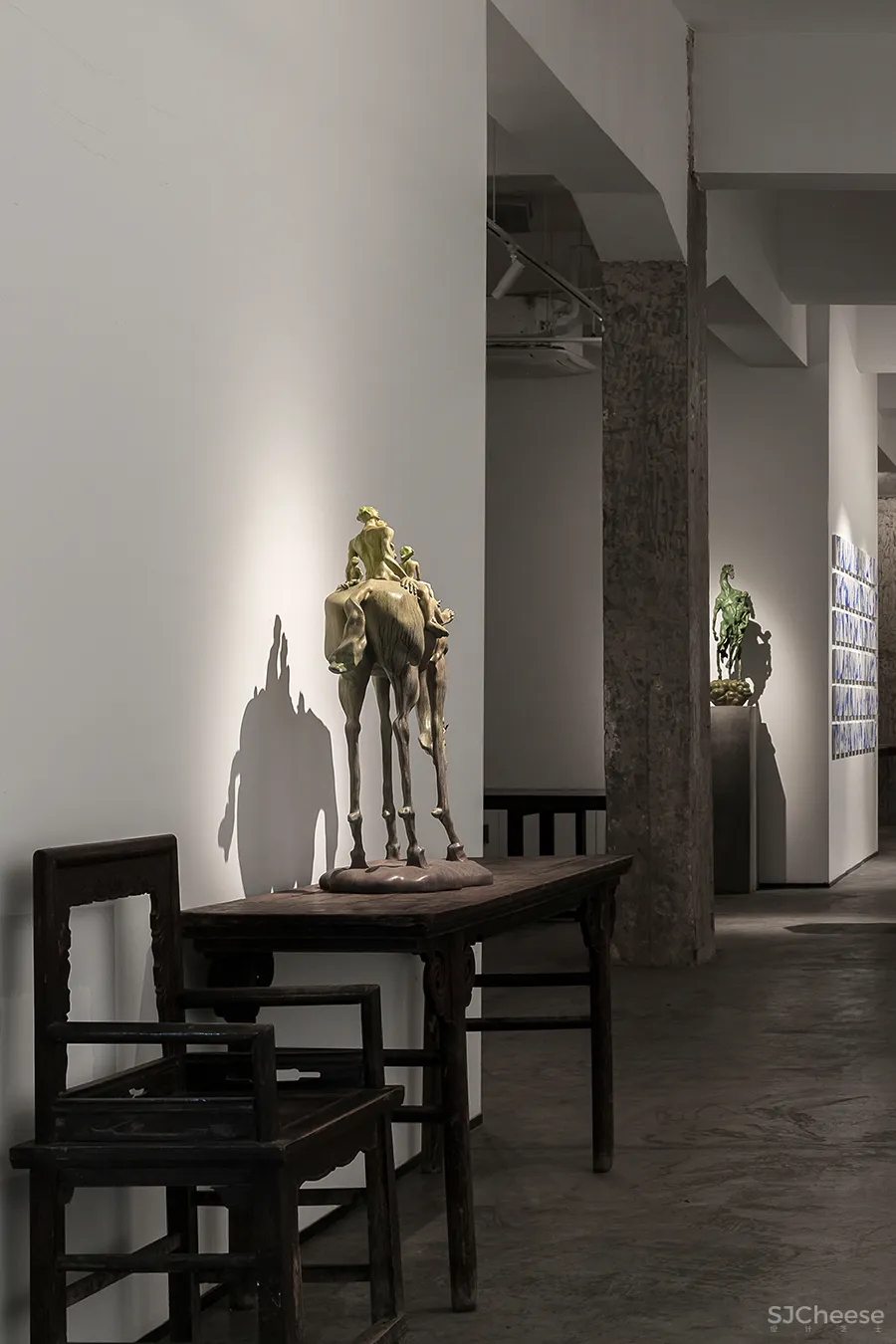 孙招展 • 艺库重生|破旧的仓库,融入艺术构建