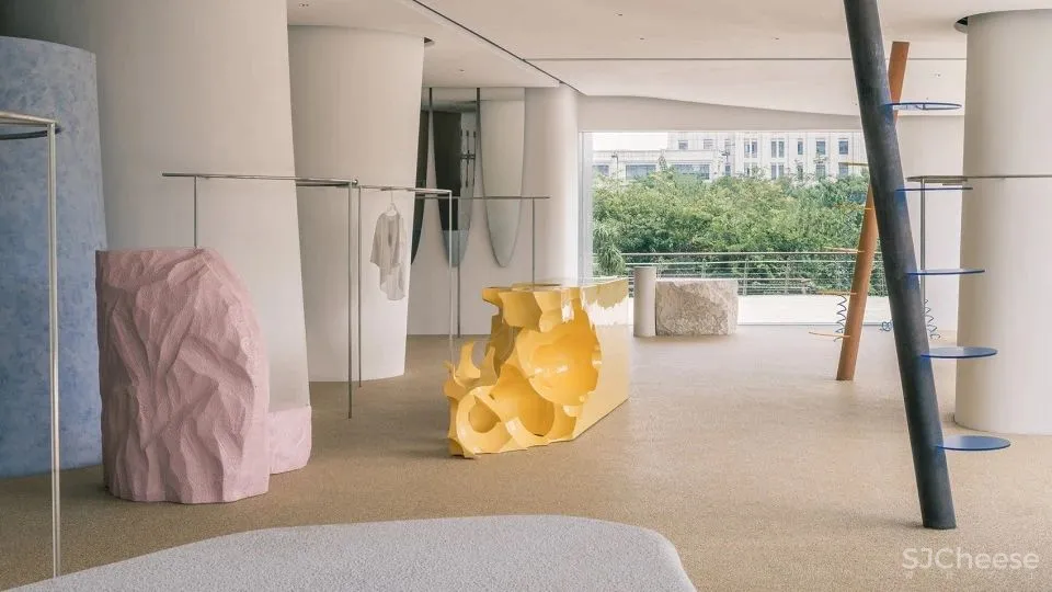 新作 创造多种元素之间的和谐 海宁 DSC买手店 Say Architects