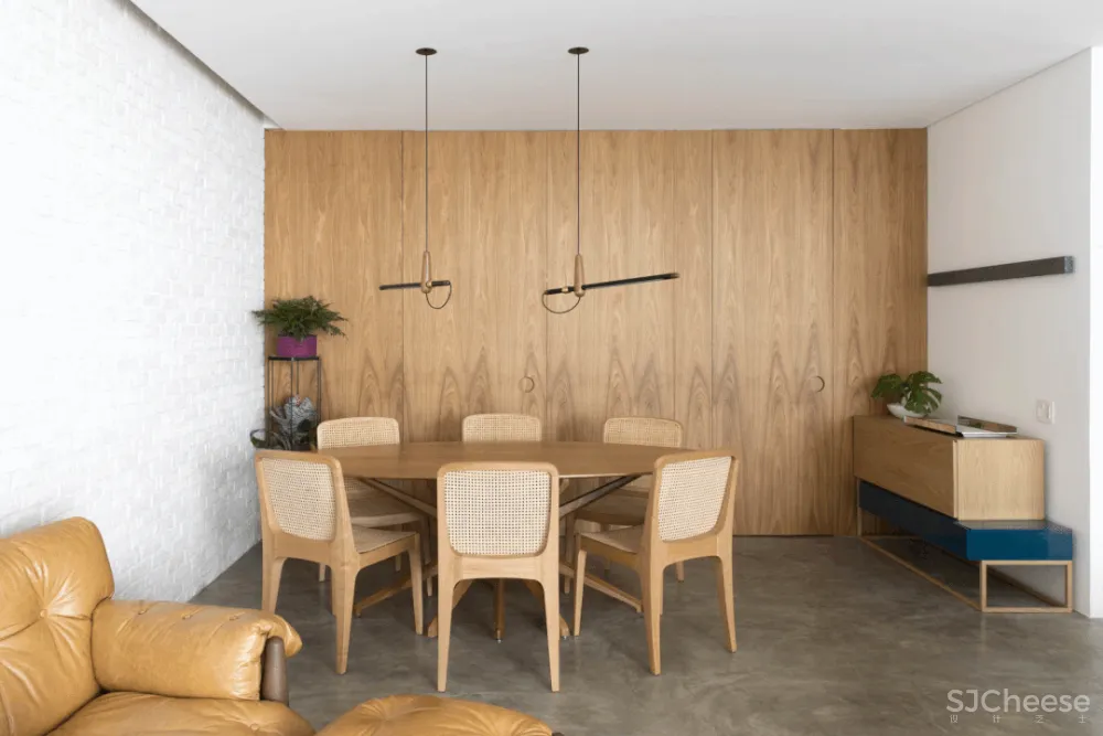 两位金融精英与他们的三个孩子,就要这一份舒缓与无压的生活空间