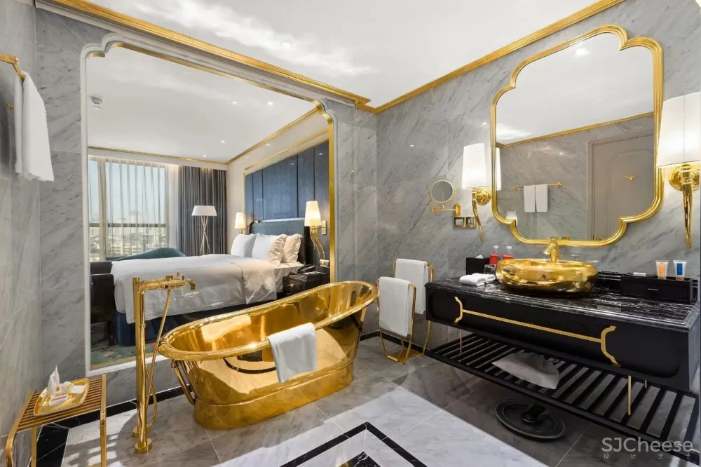 全球首家镀金酒店,究竟是壕气冲天还是俗不可耐?