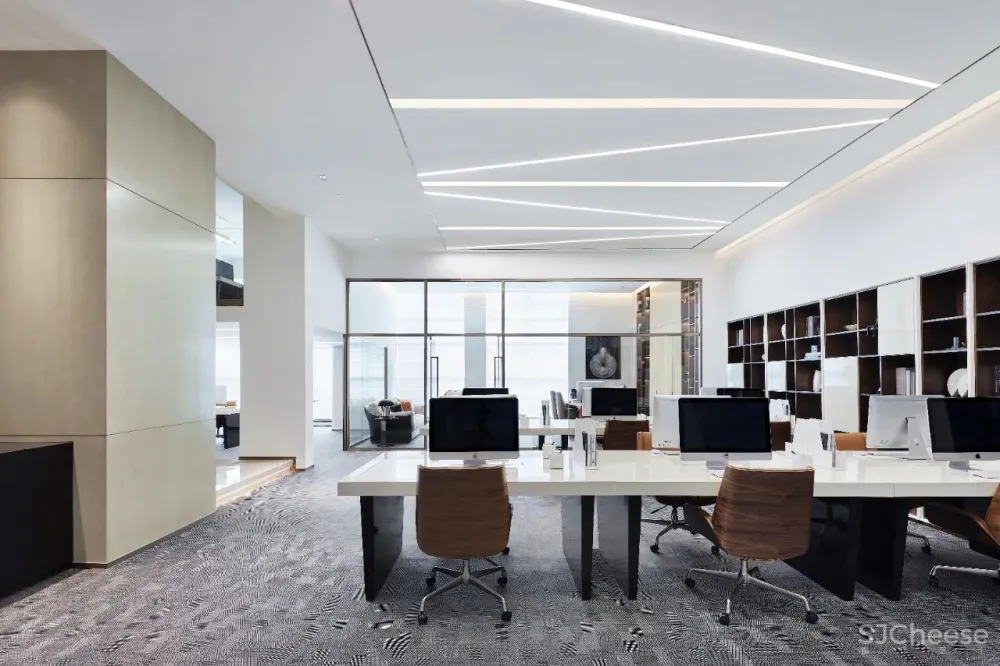 如墨设计|创意美学玩转空中Loft办公样板