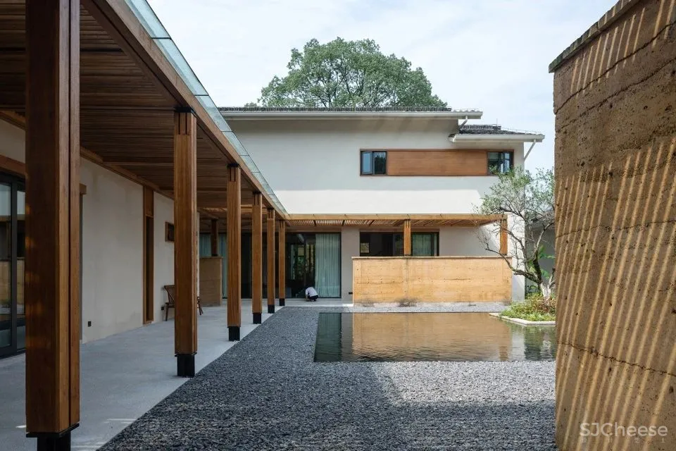 稻田里的农舍 自带烟火温度的家