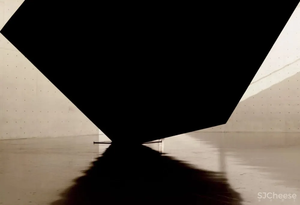 看不懂就对了!2020年末的上海,无数人为它疯狂排队打卡