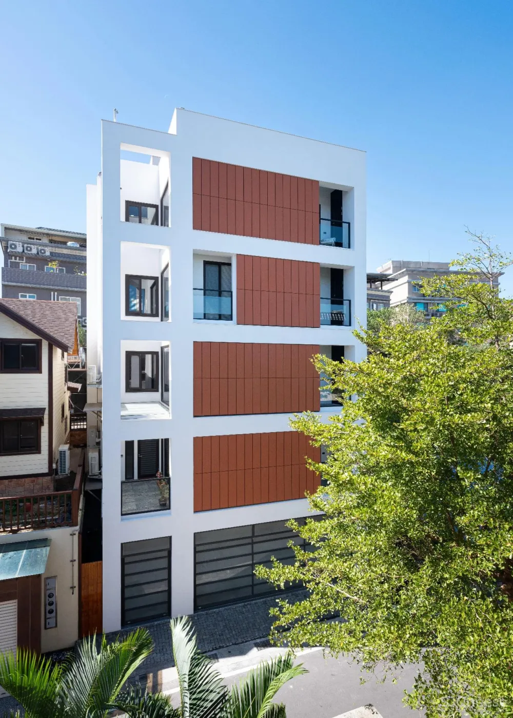 王中丞先生新作 浮光掠影