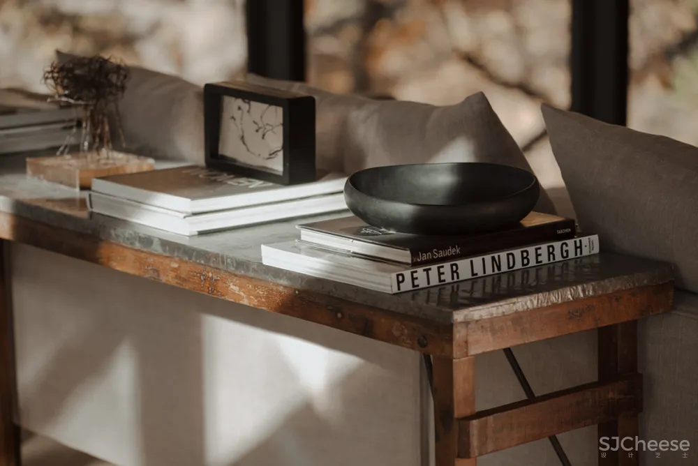 暖色系现代公寓,木饰面这样装个性又精致