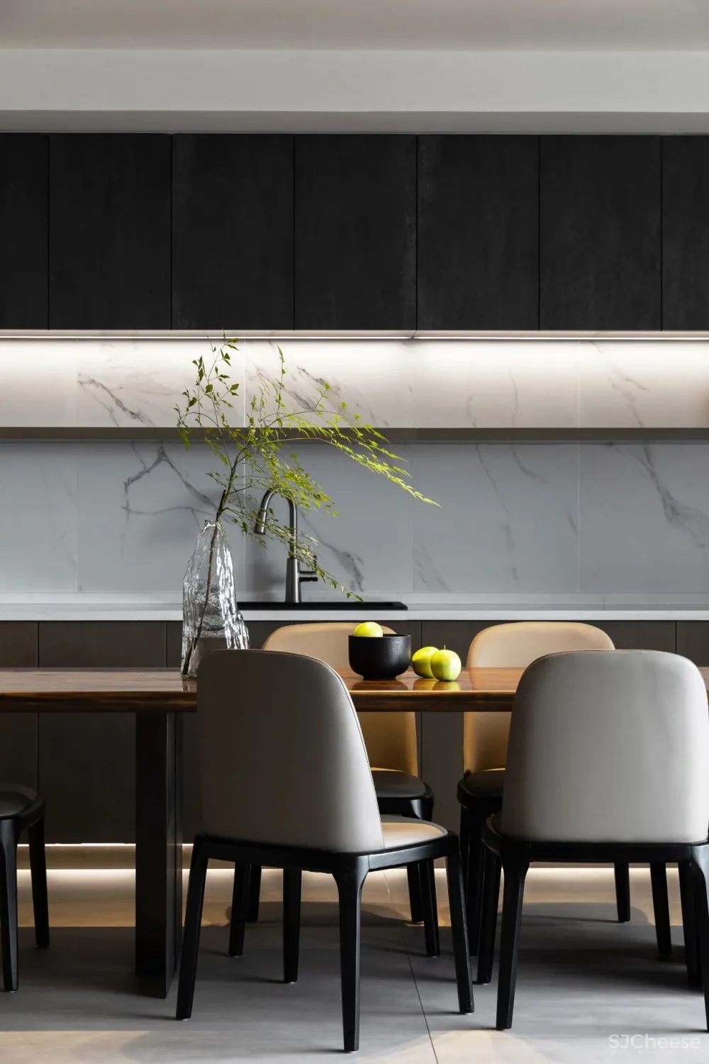 成都246㎡现代简约大平层,于都市中心,品生活本味!