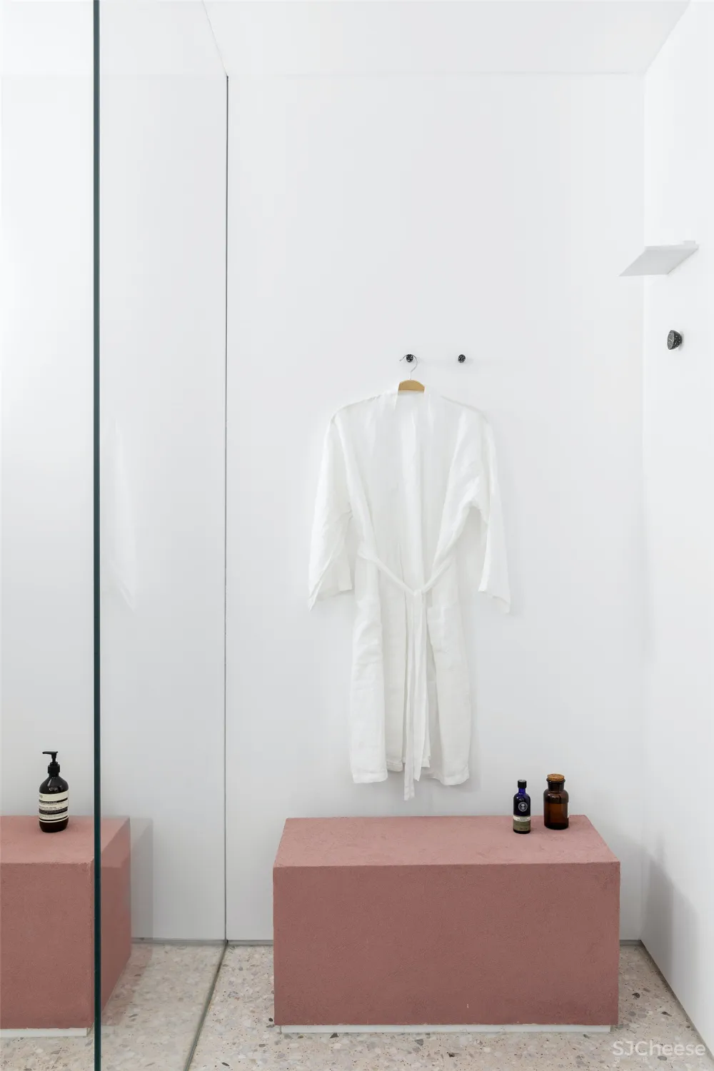 100㎡ 两房两卫，隔墙全拆客厅大2倍！