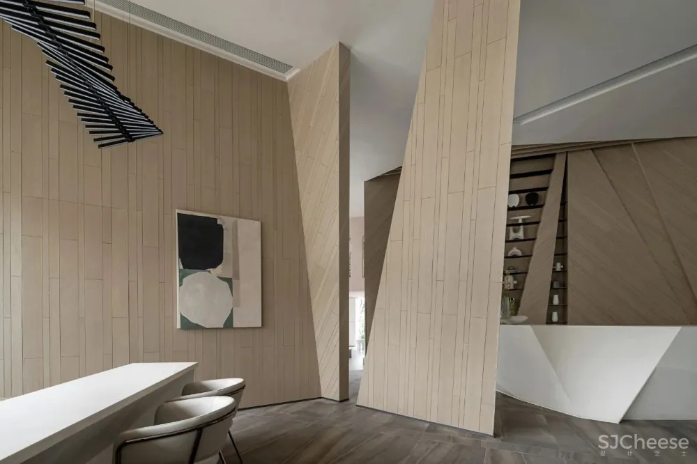 尚壹扬新作丨折线,让空间起舞:旭辉⾦科·贵阳乌当销售中⼼