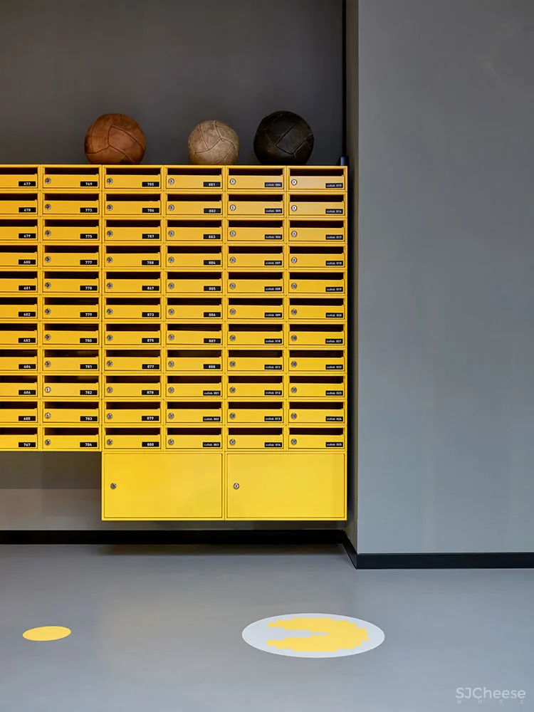 酒店还有共享办公,公区配置也「不讲武德」,网友:联合办公感觉要凉?