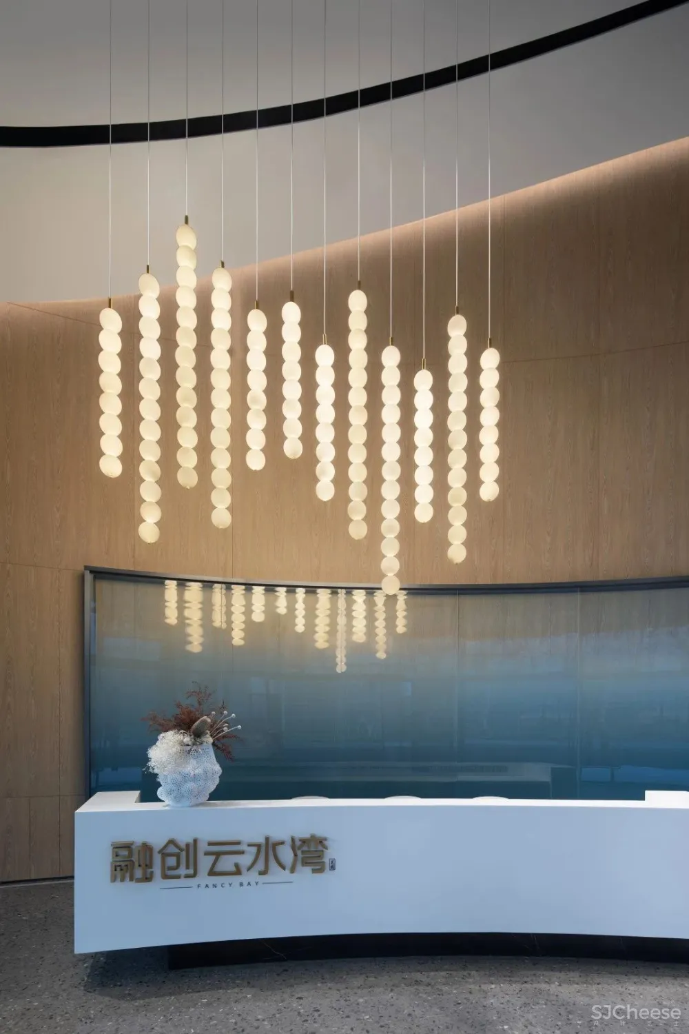 逸朗设计丨海上伊甸园,在空间的尺度上窥见奇妙的世界