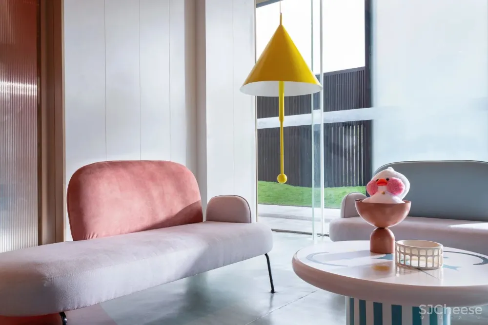 LESTYLE 乐尚设计丨中山万科四季花城售楼处