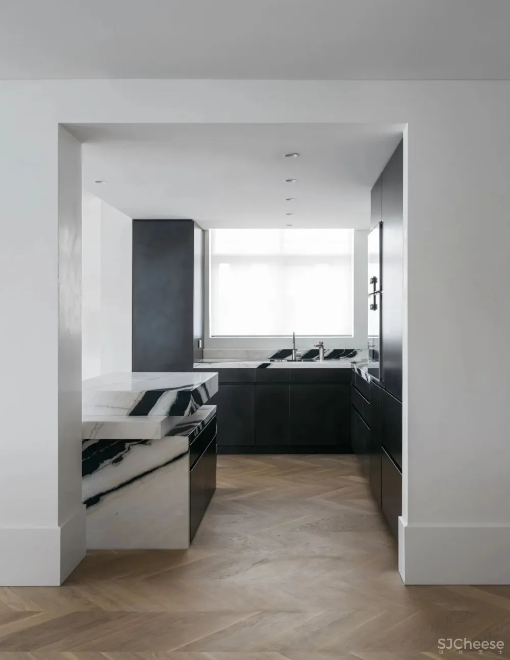 HANDELSMANN KHAW -自然永恒与优雅时尚的平衡!