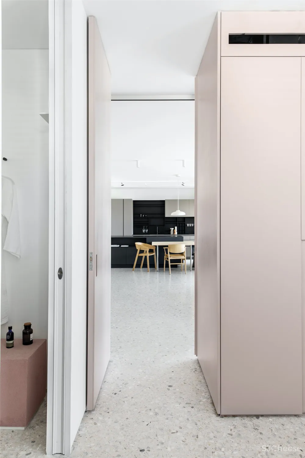 100㎡ 两房两卫，隔墙全拆客厅大2倍！