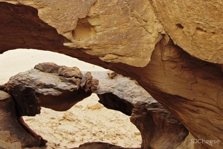 16000㎡沙漠度假村,地上没有一栋楼,把野奢玩出了新高度!