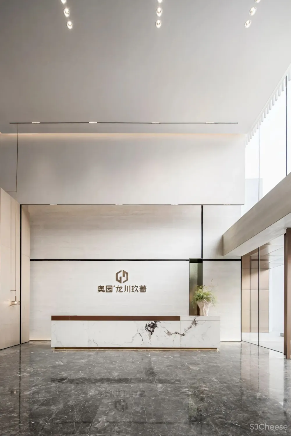 矩阵纵横×奥园 龙川玖著:隐于自然,与过去对话